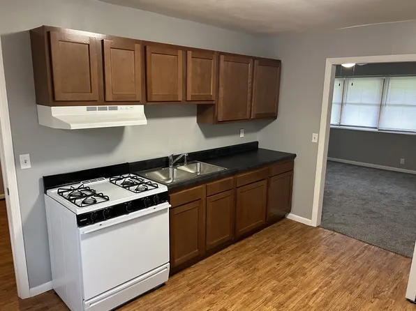 351 E Spruce St #361, Chatham, IL 62629