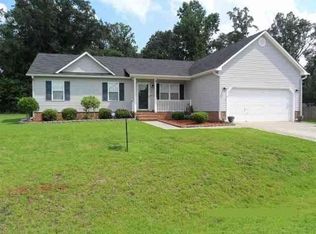 136 Forest Bluff Dr, Jacksonville, NC 28540