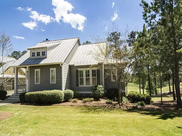 1041 Starboard Dr, Greensboro, GA 30642