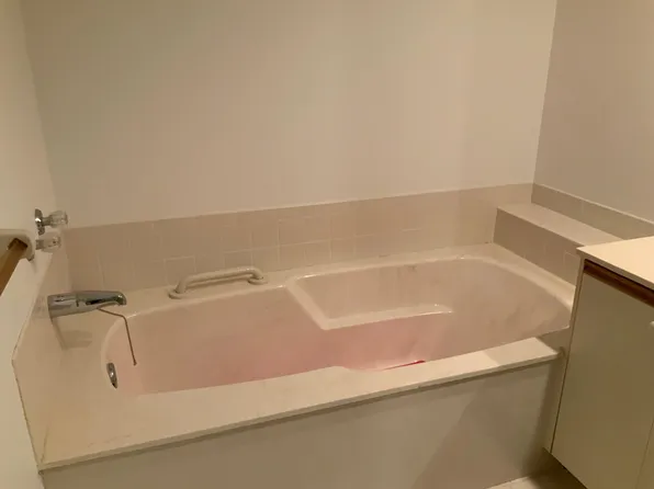 6025 Chardonnay Ln #25-202, Naples, FL 34119