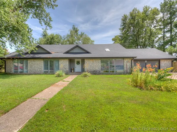 21508 E 35th St S, Broken Arrow, OK 74014