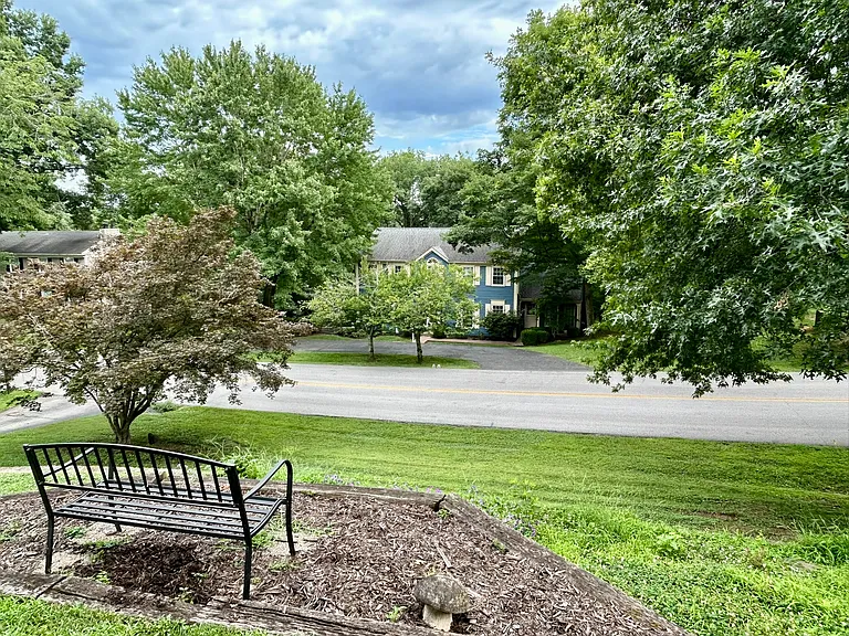 Such a pretty spot for your morning coffee or a glass of wine at night!
