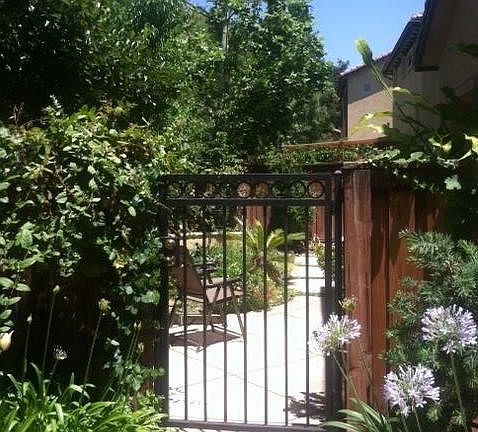 3rd image of 1587 Calle Andres