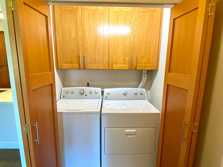 Full sized laundry with storage