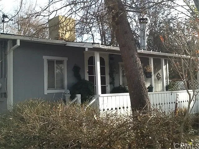 9690 Main St photo 1