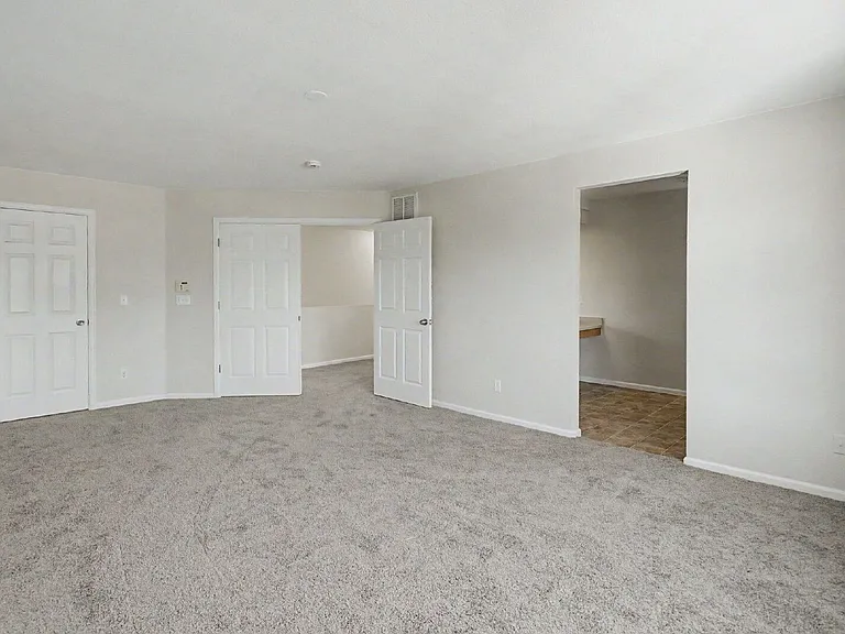 21390 E 48th Pl — Photo 16
