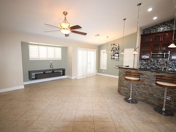 4th image of 5316 Sangara Dr