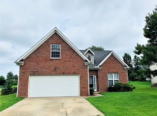 321 Collinsworth Dr, Clayton, NC 27527
