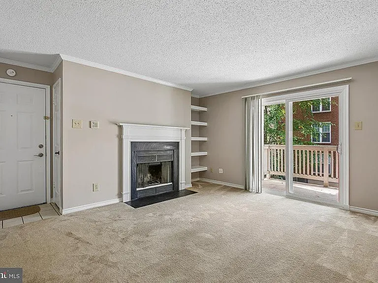 1530 Lincoln Way #203 — Photo 7