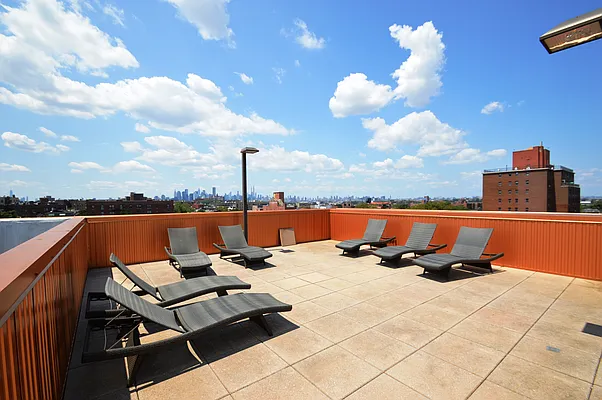 Rented by Laffey Real Estate | media 26