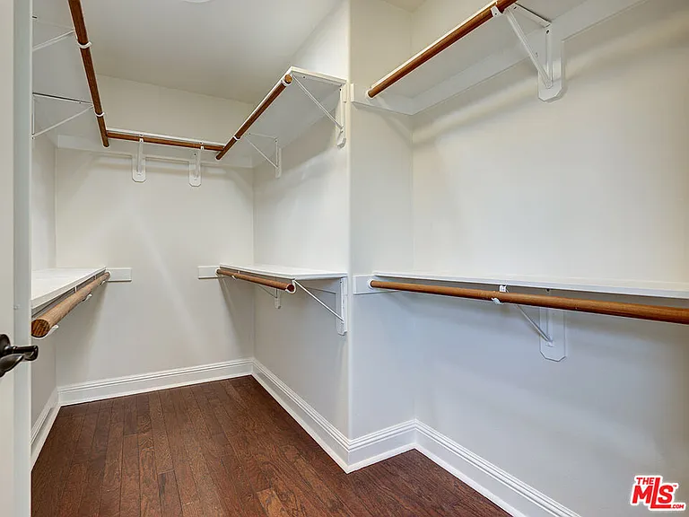 712 N Vista St — Photo 18