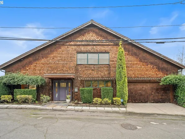 1262 NW Summit Ave, Portland, OR 97210