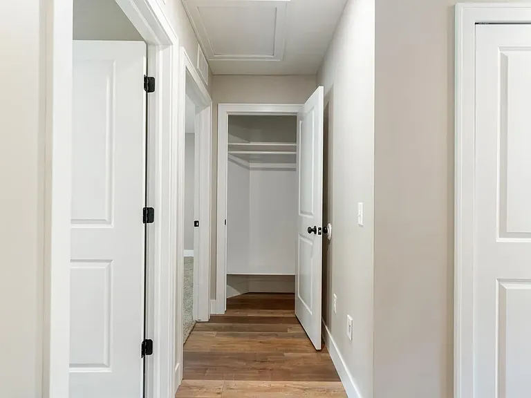 204 N Van Dorn St — Photo 12