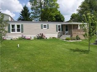 126 Sandra Ln, Somerset, PA 15501