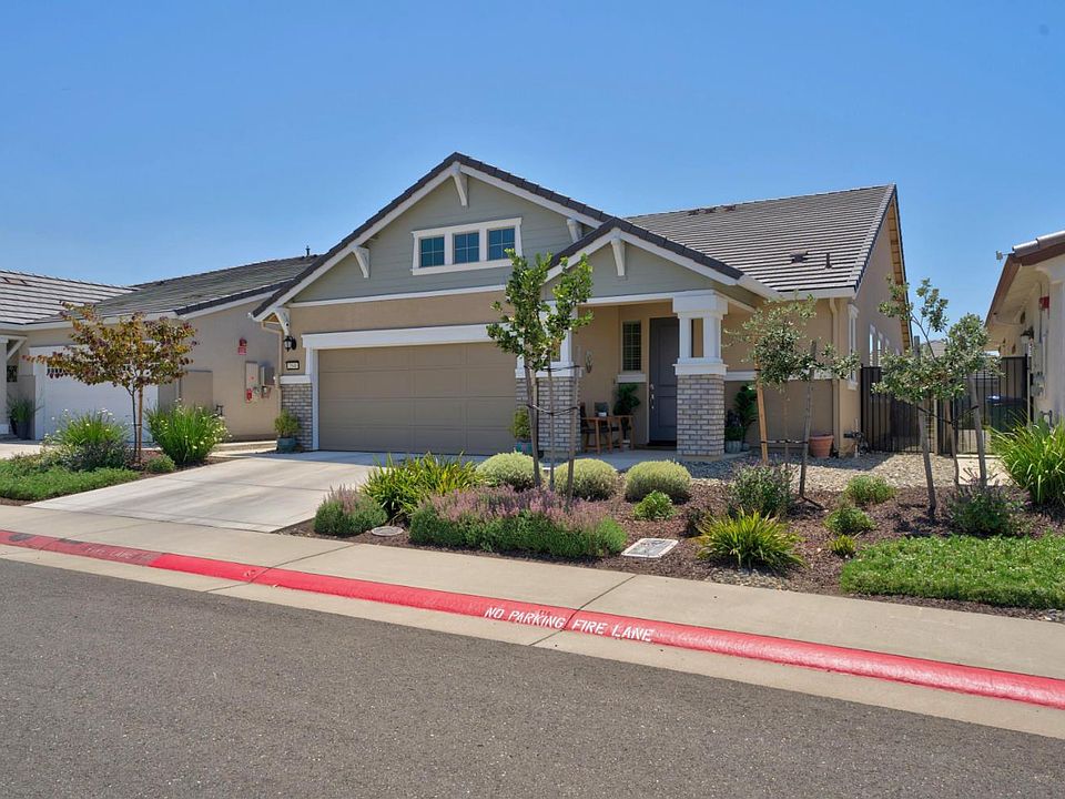 1st image of 2540 Denia Pl