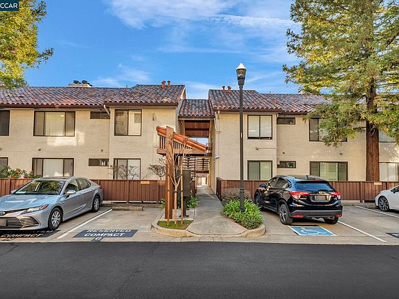 2nd image of 22135 Sevilla Rd APT 32