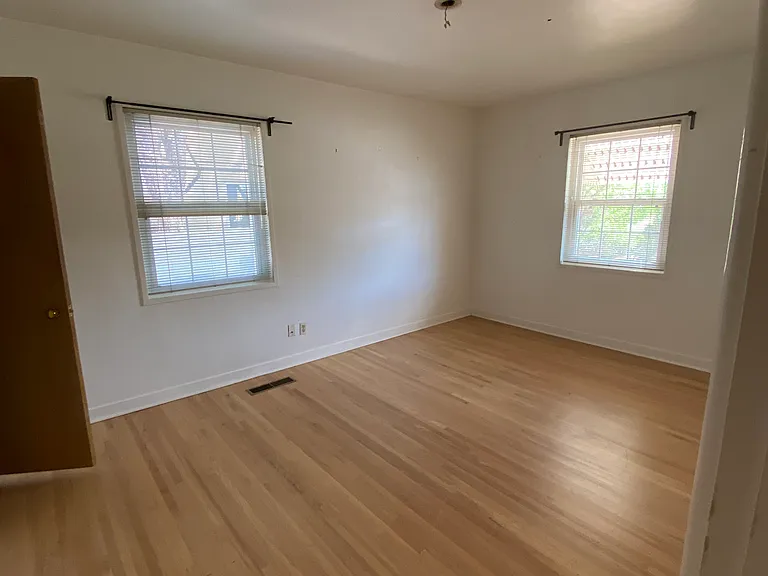 1509 Vista Larga Ct NE — Photo 30