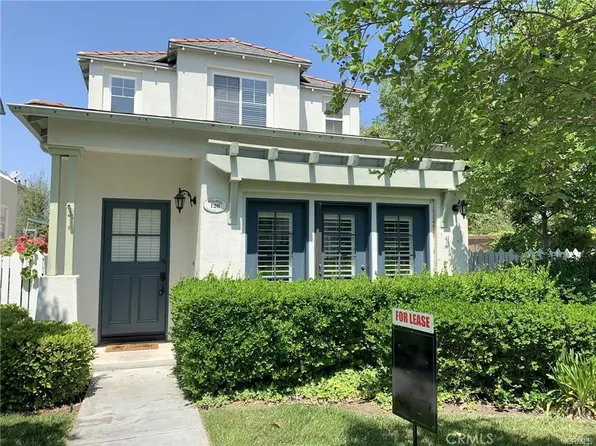126 Winslow Ln, Irvine, CA 92620