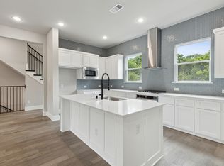 2460 Carmelita St, Dallas, TX 75212