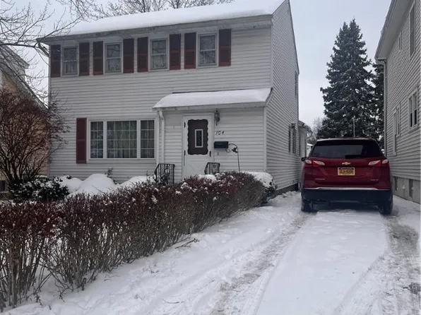 104 McKenney Ave, Syracuse, NY 13211