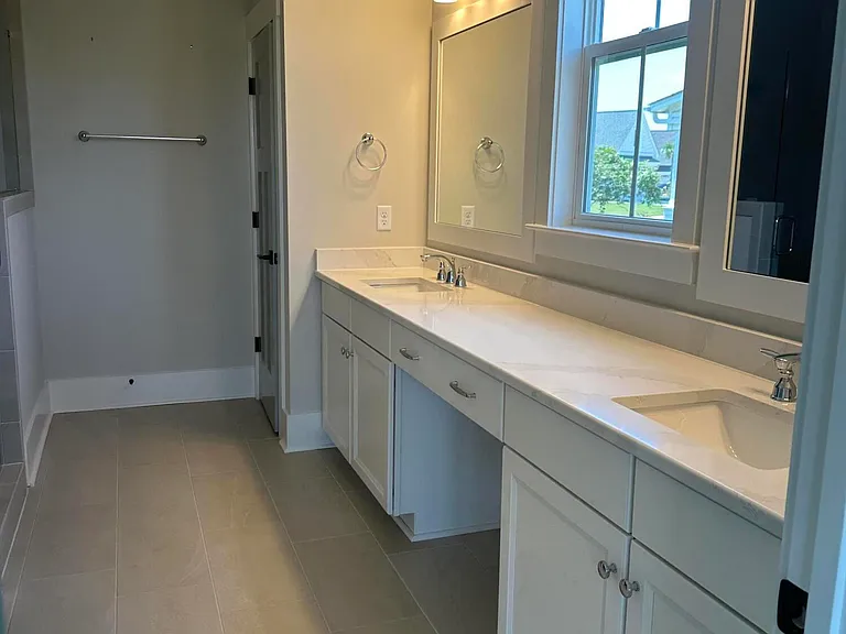 3210 Calusa Cv — Photo 19