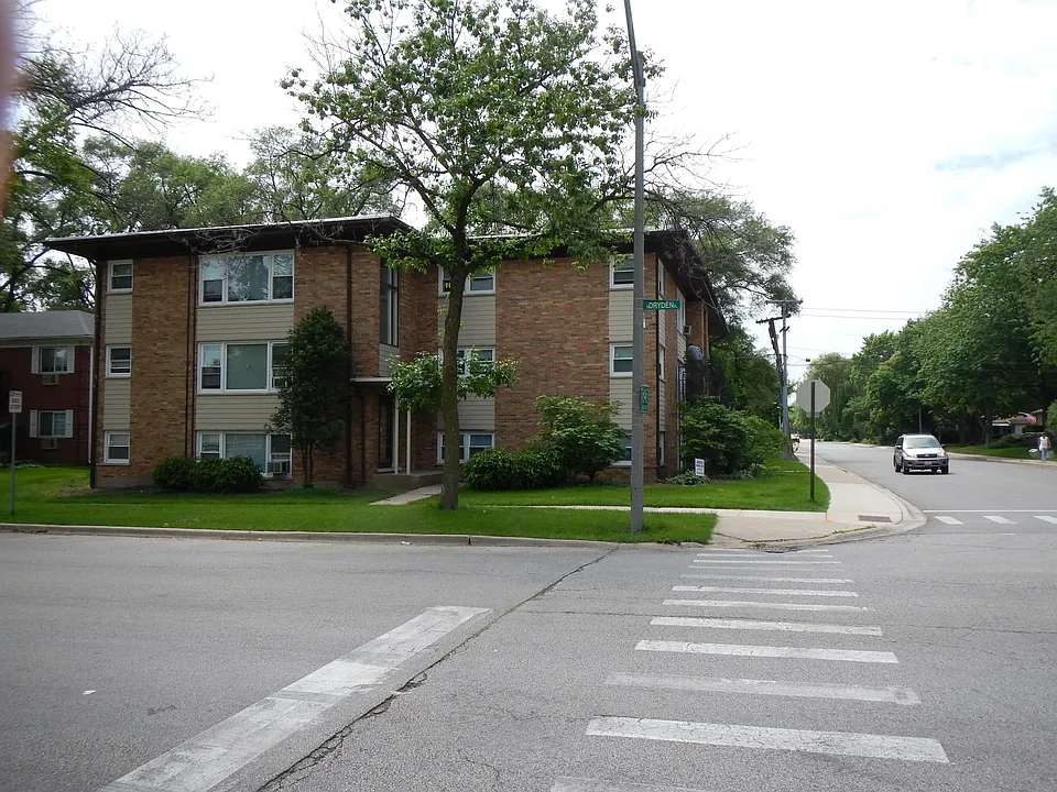 915 E Miner St #3