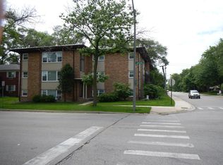 915 E Miner St APT 3, Arlington Heights, IL 60004