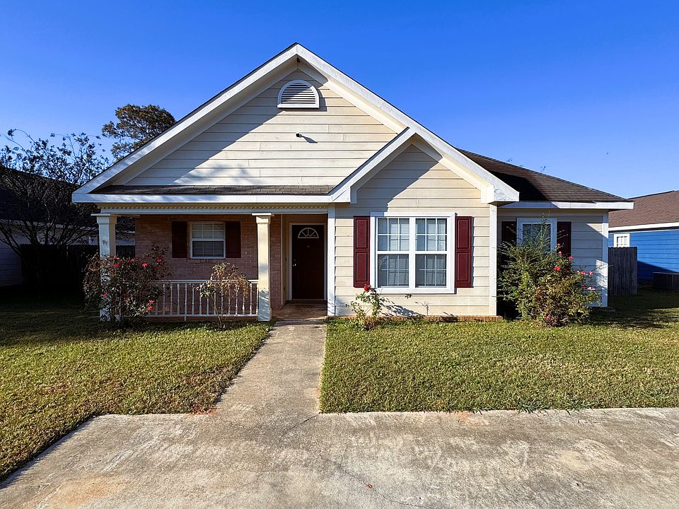 1st image of 307 Strawbridge Ln