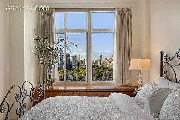 Sold by Corcoran | media 15