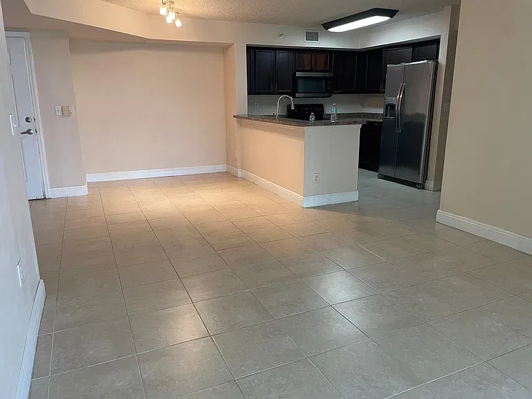 1210 Wildwood Lakes Blvd #108 — Photo 4
