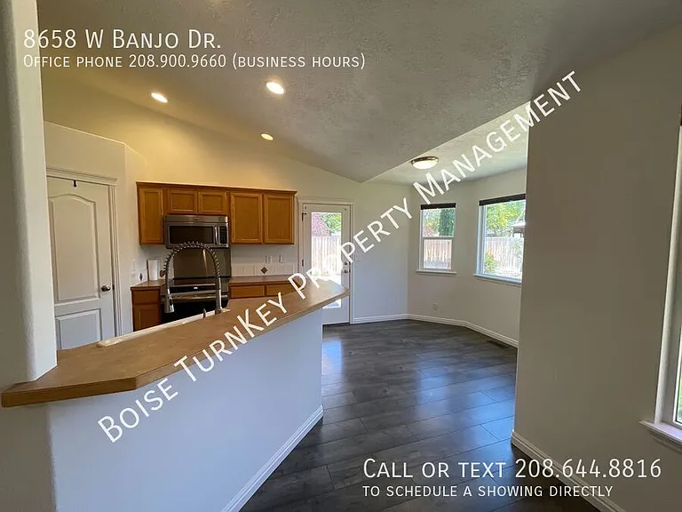 8658 W Banjo Dr — Photo 8