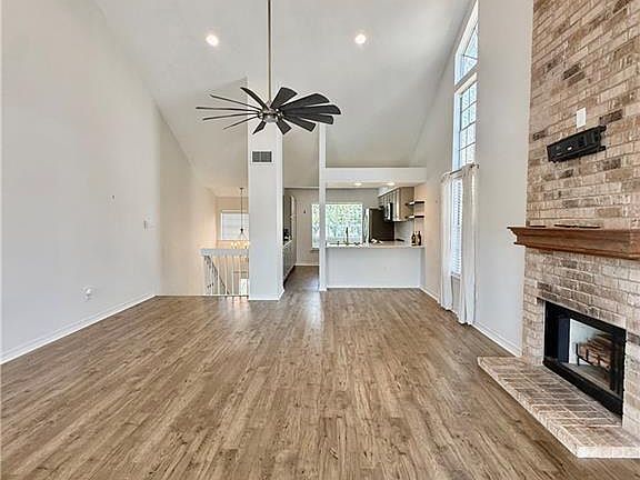 4th image of 621 Colbert St #1