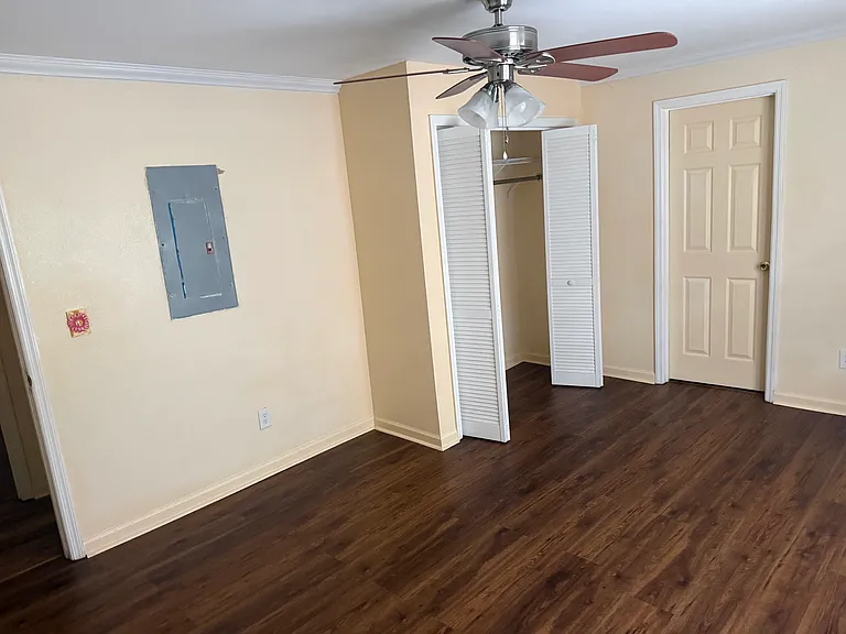 High Mountain Dr — Photo 25