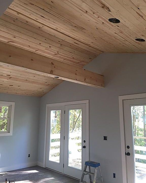 1st image of 2037 Creasman Hill Ln