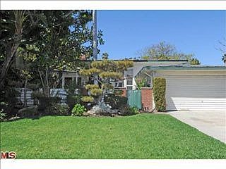 2nd image of 3149 Shelby Dr