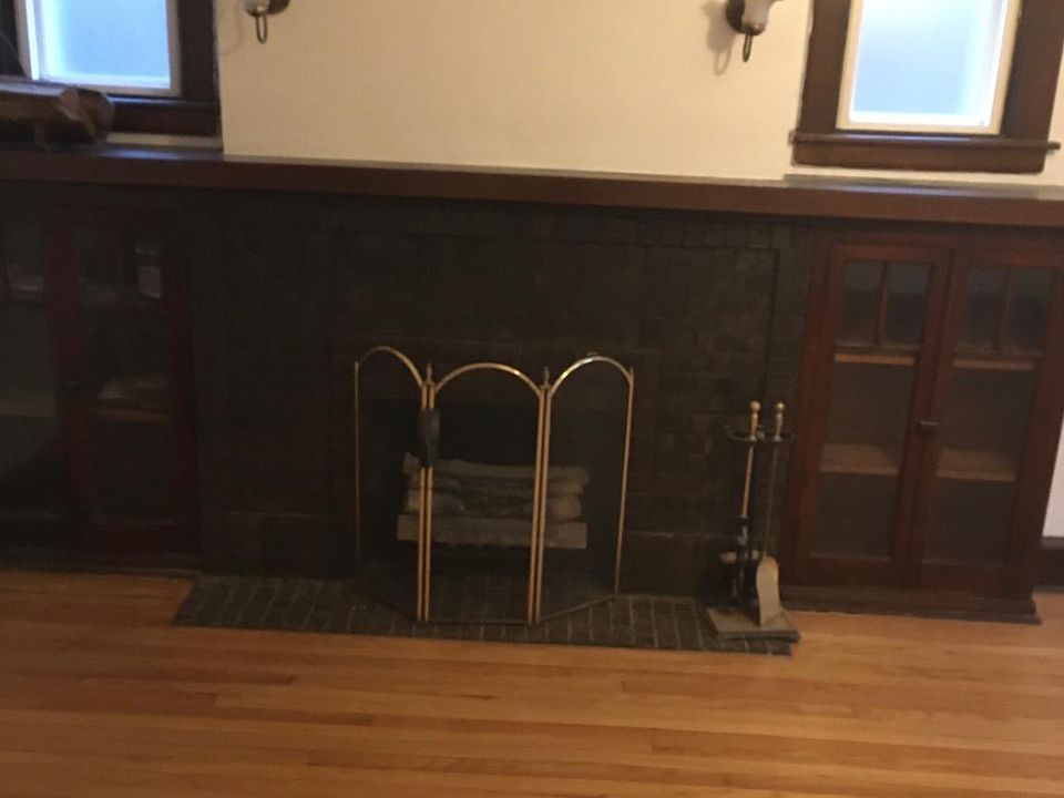 2nd image of 8318 S Throop St