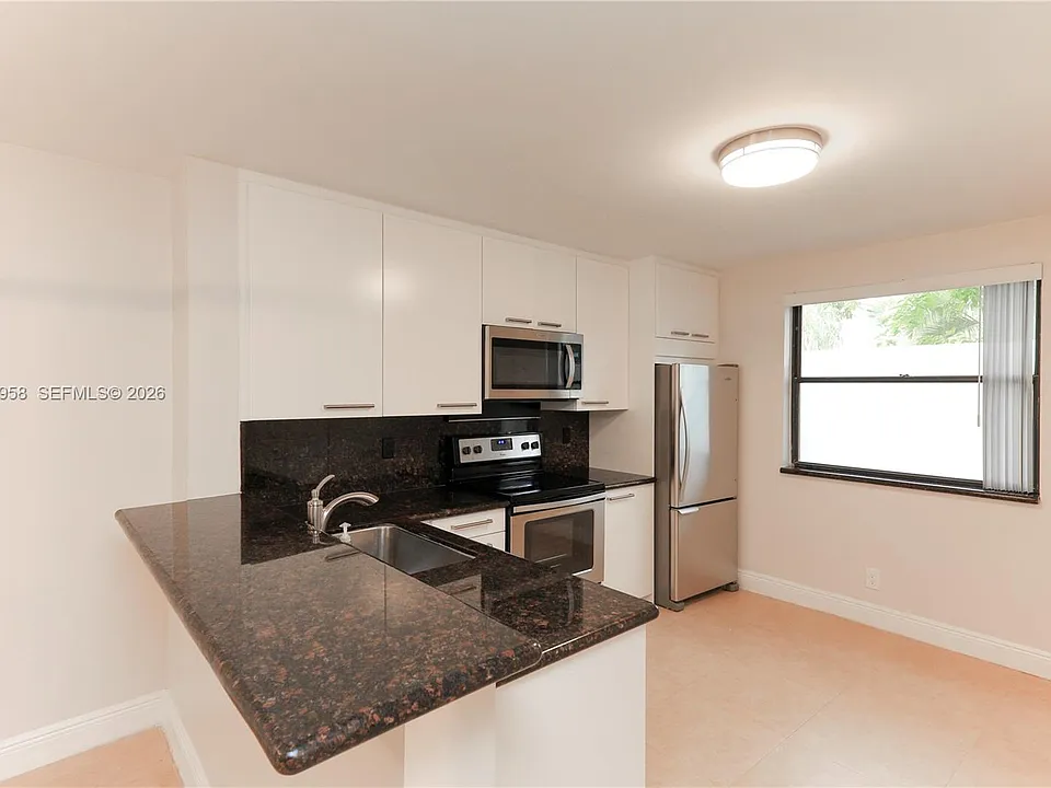 10125 W Sunrise Blvd #101