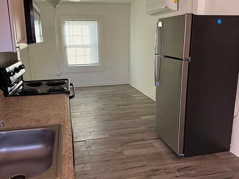 625 Jett St NW #4 — Photo 6
