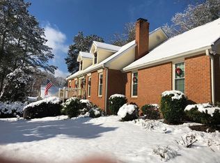 5143 Walden Mill Dr, Peachtree Corners, GA 30092