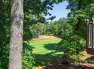 116 Fairway Villas Dr, Sapphire, NC 28774