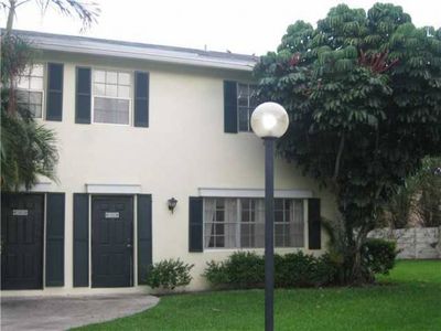 8038 SW 18th Ct #6-8, Davie, FL, 33324
