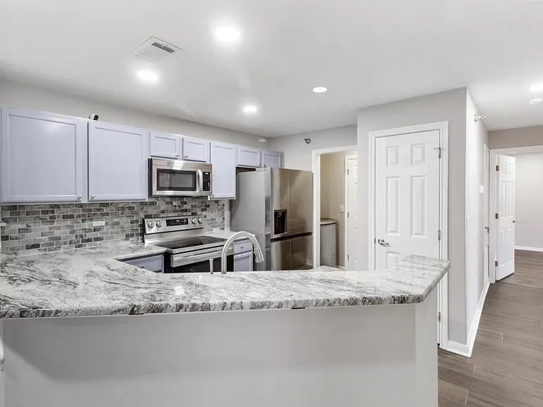 7323 Snowden Rd #1305 — Photo 13