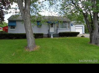 1 Salem Rd, New Hartford, NY 13323