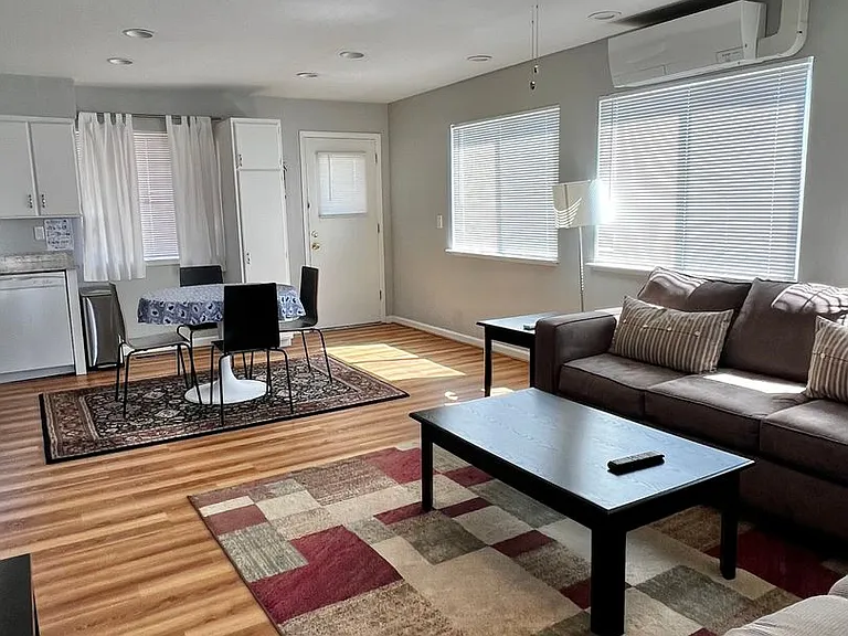 561 Claremont St #B — Photo 3