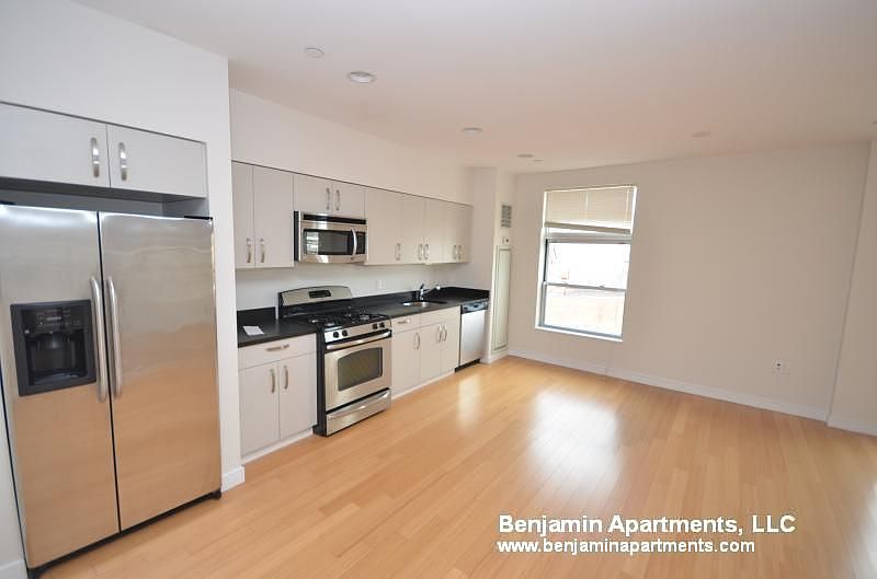 2nd image of 597 Albany St #406