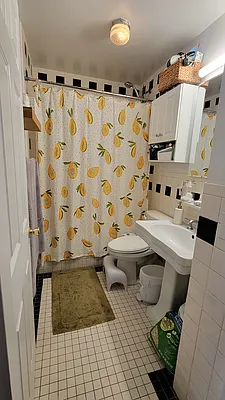 Rented by Oxford Property Group | media 9