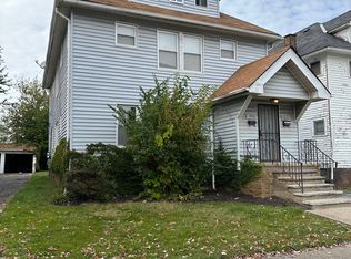15997 Neladale Rd, East Cleveland, OH 44112