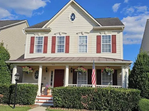 1003 Pickett St, Fredericksburg, VA 22401