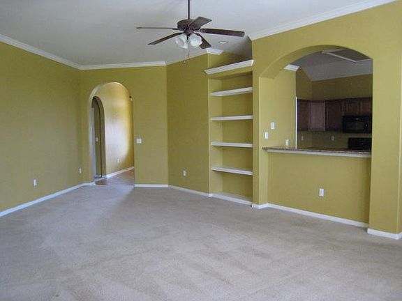 2nd image of 2112 Mendocino Dr