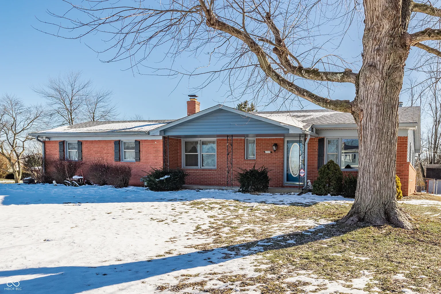 6939 Maryvale Ct photo 1